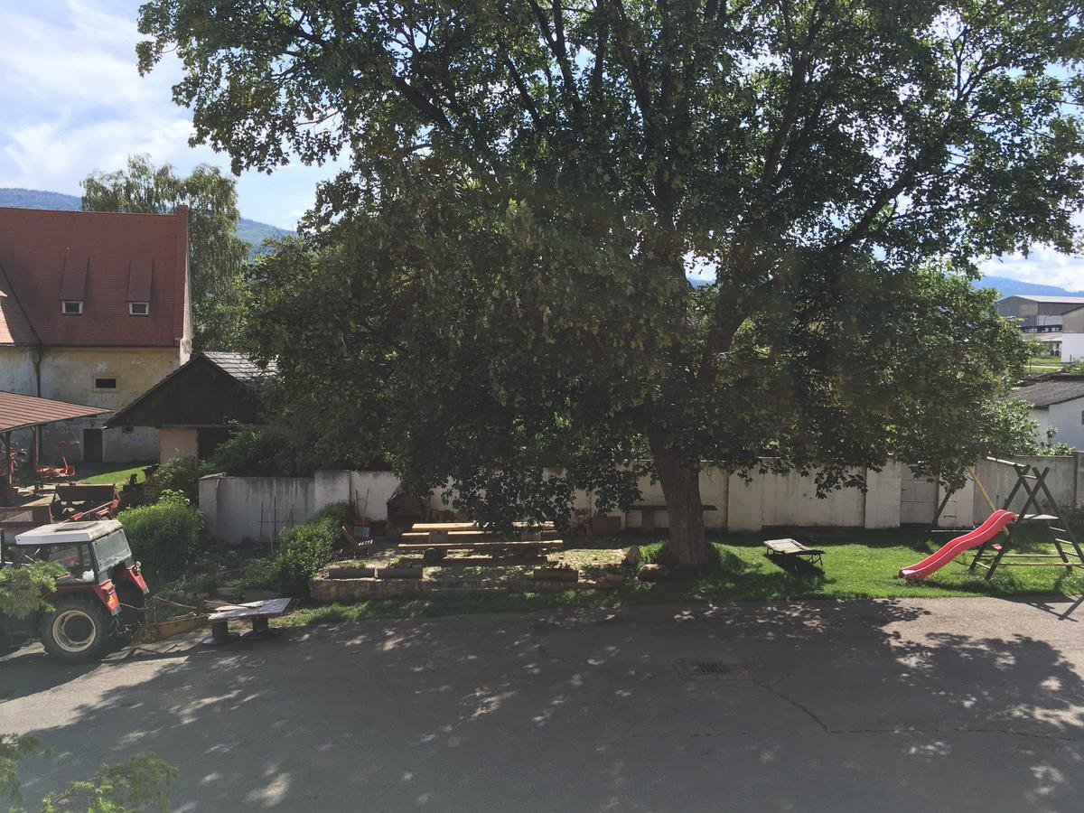 Ubytovani U Horejsich Na Statku Villa Kremze Buitenkant foto